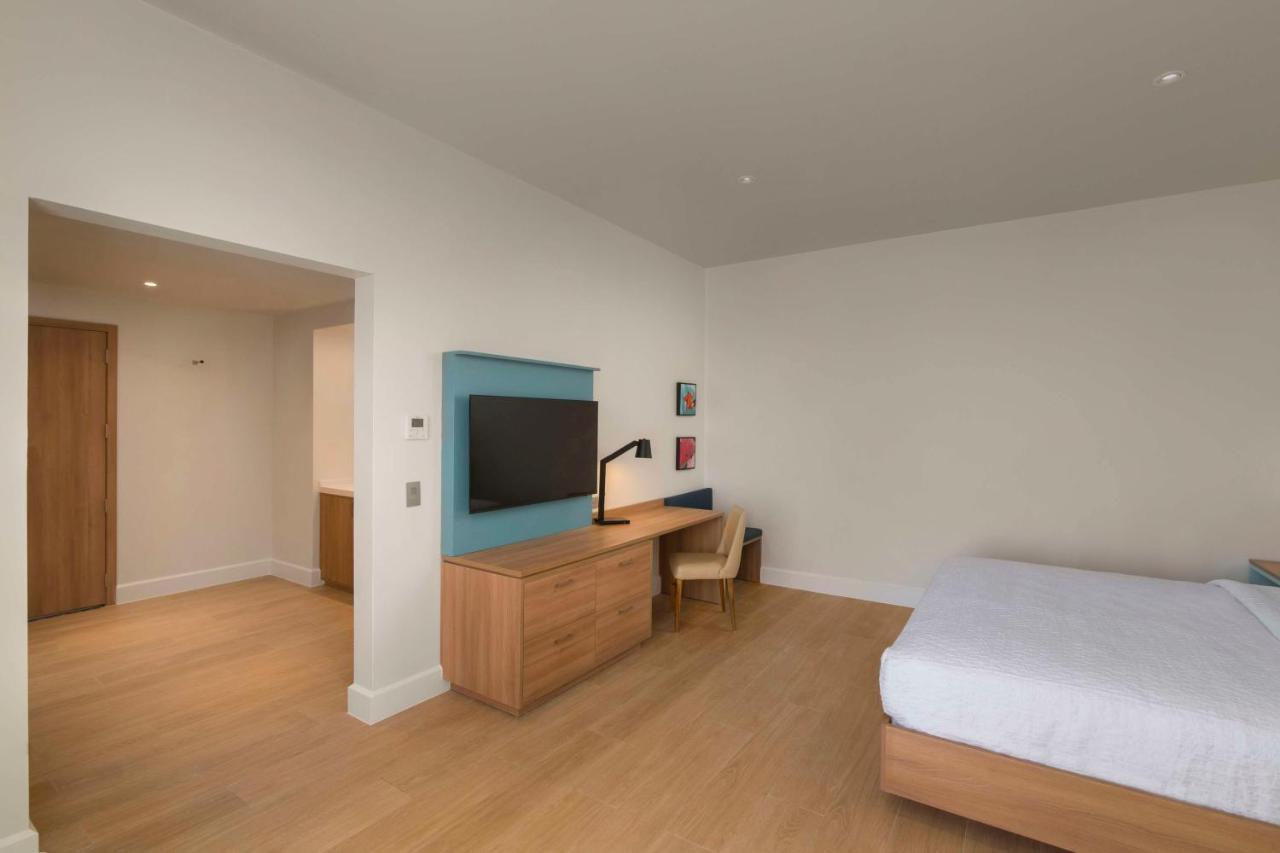 Hilton Garden Inn Ла-Романа Экстерьер фото