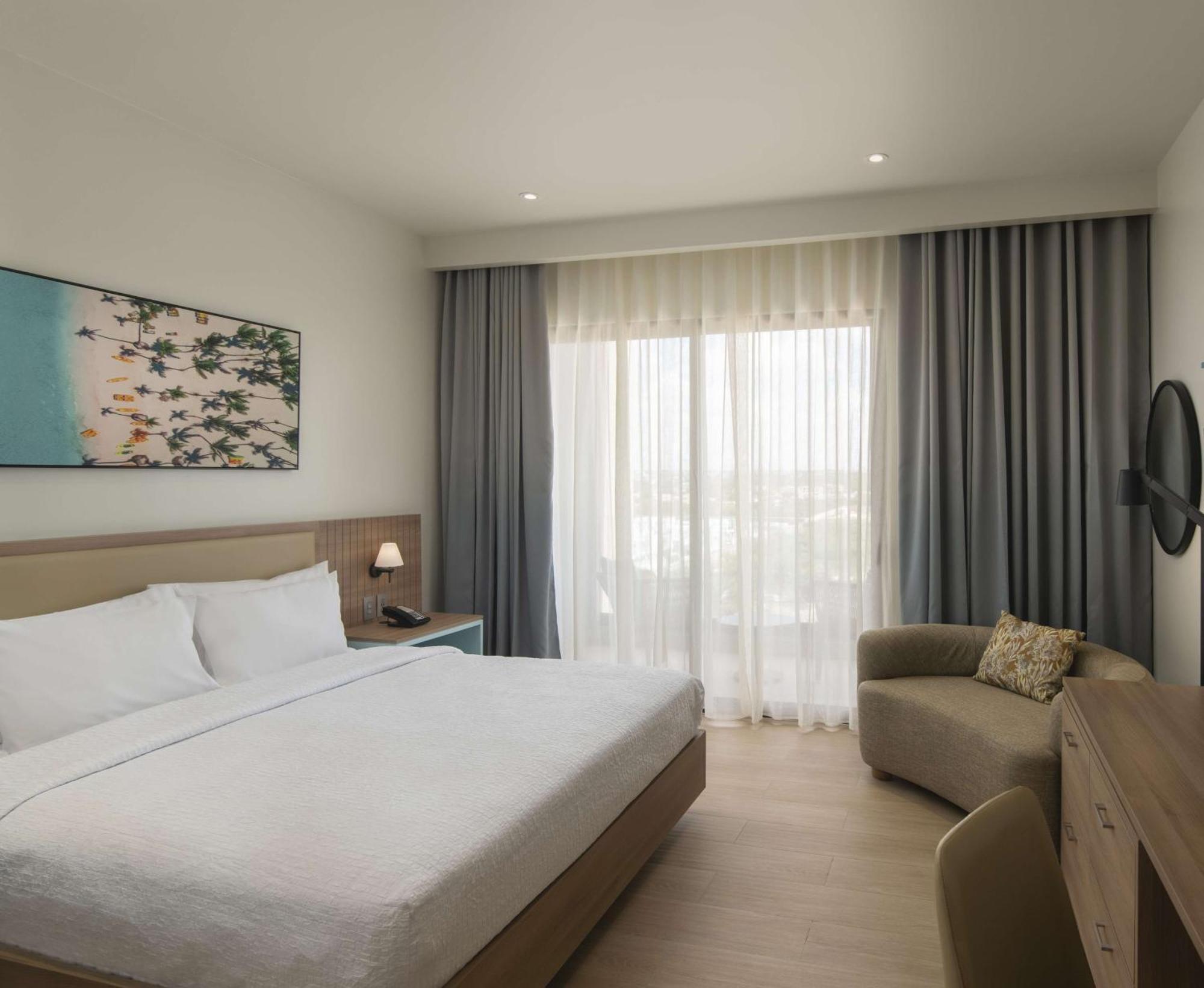 Hilton Garden Inn Ла-Романа Экстерьер фото